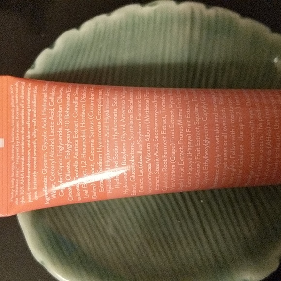 Microderm Body Scrub - Picture 2 of 3